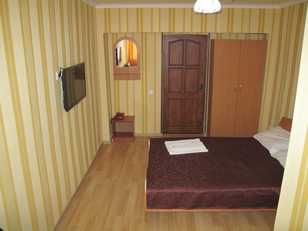 Economy Hotel Zhyger Astana Zewnętrze zdjęcie