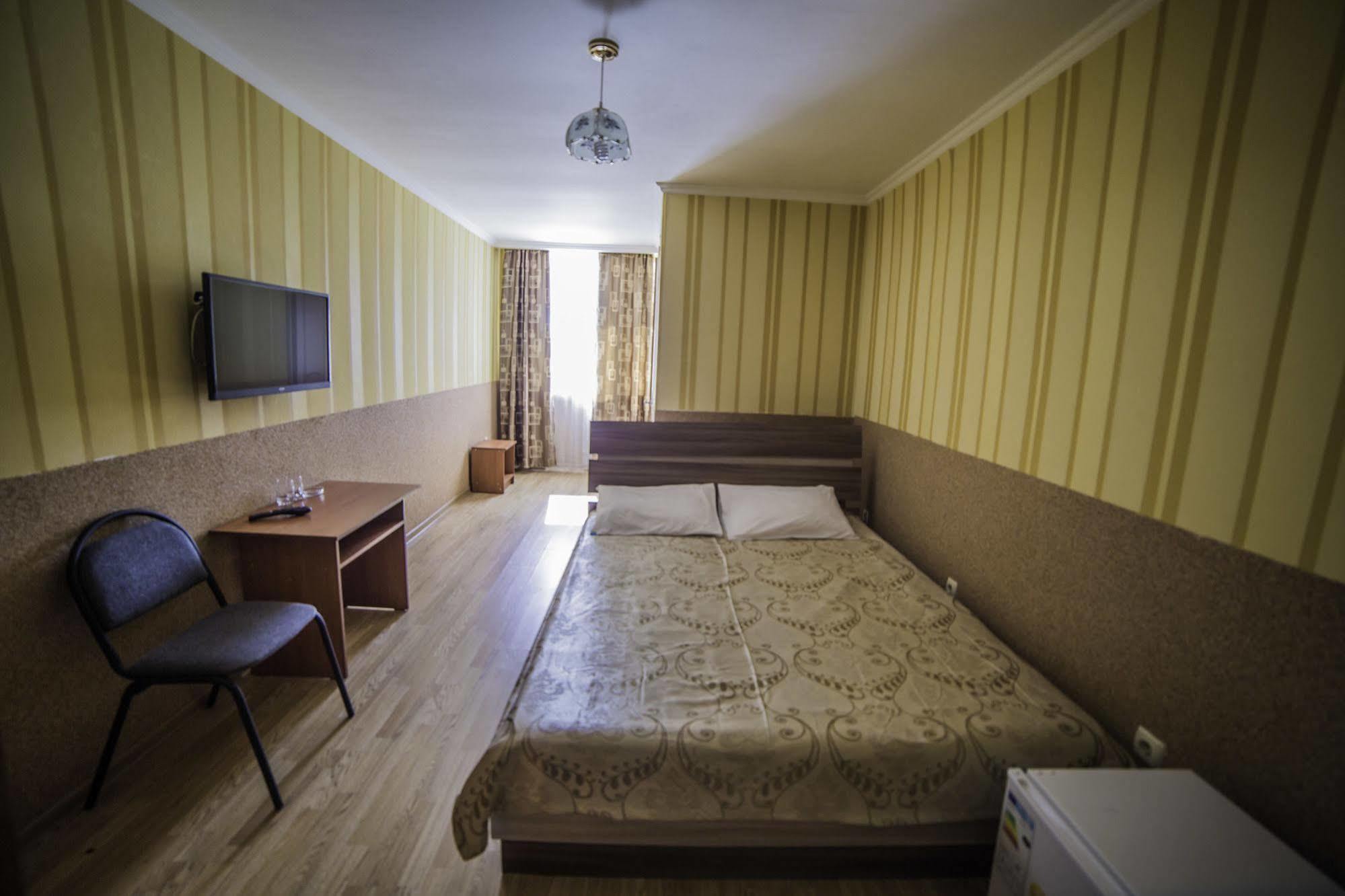 Economy Hotel Zhyger Astana Zewnętrze zdjęcie